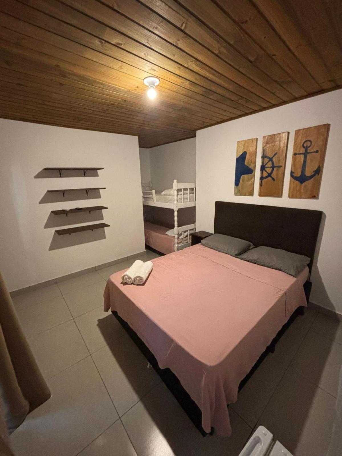 Itaigara 80 Metros Da Praia Bombinhas Room photo